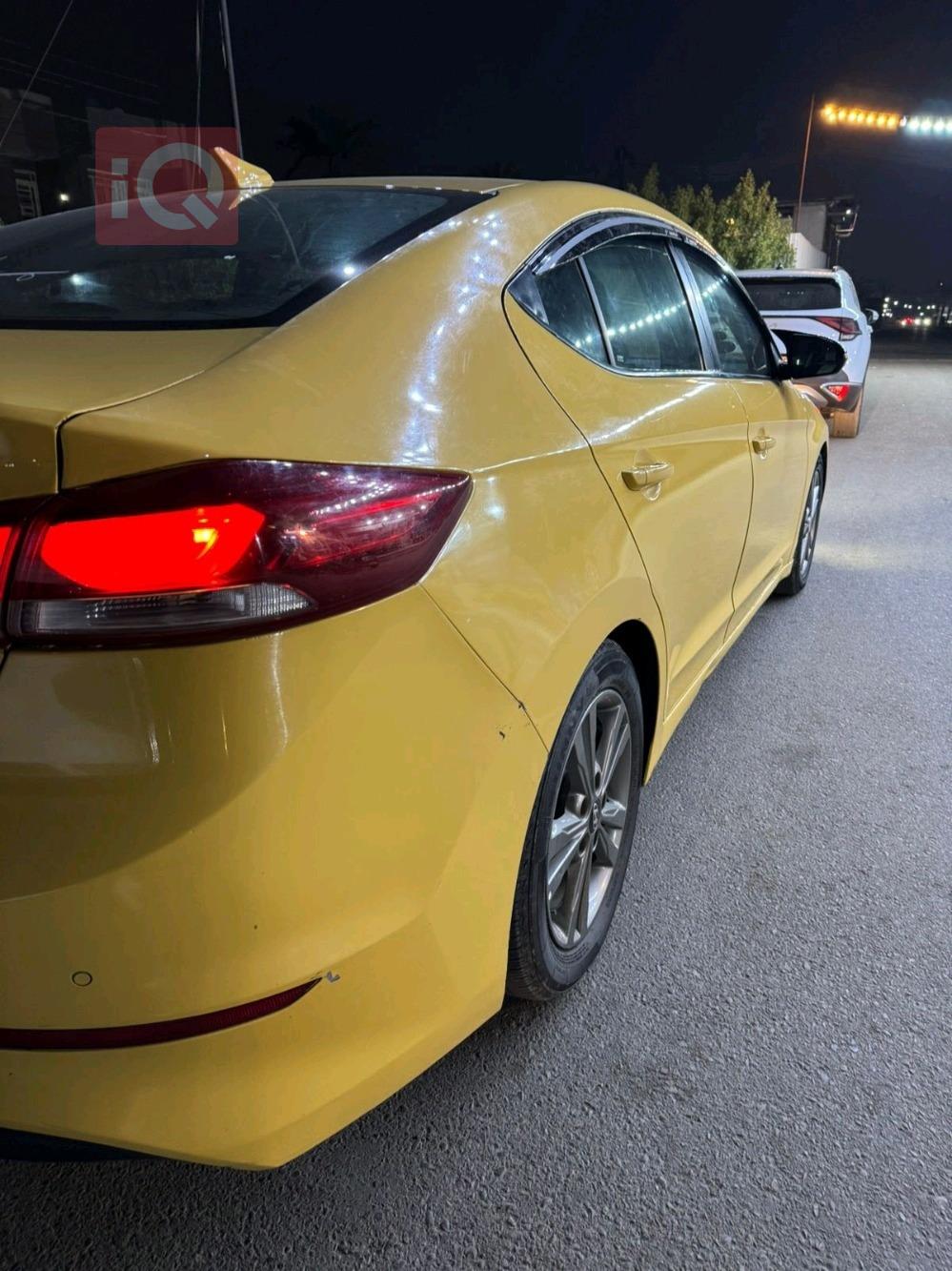 هیۆندای ئەلەنترا